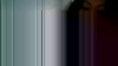 Snapshot of mermaidonland25 chatting on October 24, 11:01 pm mermaidonland25 online show from October 24, 11:01 pm