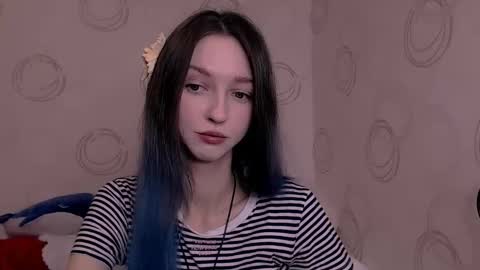 Snapshot of mermaidvibestides chatting on November 9, 9:24 pm mermaidvibestides online show from November 9, 9:24 pm