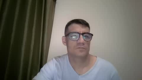 Snapshot of mersao chatting on November 1, 3:19 am Nerd Latino online show from November 1, 3:19 am