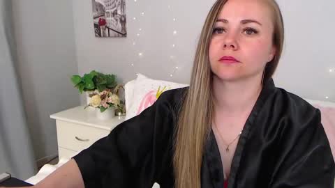 Mery online show from April 29, 5:30 pm