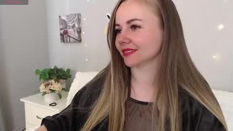 Mery online show from May 6, 2:11 pm