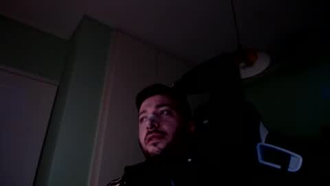 Snapshot of metalic18 chatting on December 2, 3:58 pm FunnyTimeHere online show from December 2, 3:58 pm