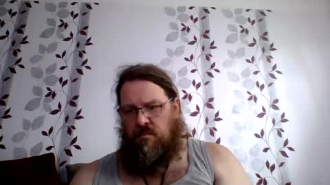 Snapshot of metallbuddy chatting on June 29, 7:58 am ask me online show from June 29, 7:58 am