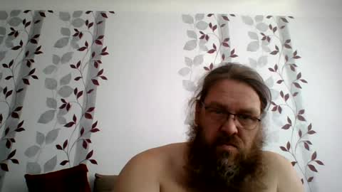 Snapshot of metallbuddy chatting on July 26, 9:27 am ask me online show from July 26, 9:27 am