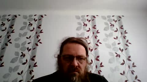 Snapshot of metallbuddy chatting on August 8, 8:49 am ask me online show from August 8, 8:49 am