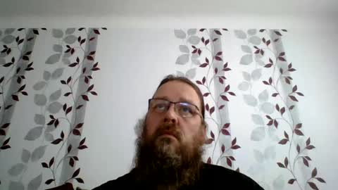 Snapshot of metallbuddy chatting on August 9, 11:15 am ask me online show from August 9, 11:15 am
