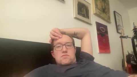 metallica92786 online show from March 13, 4:19 am