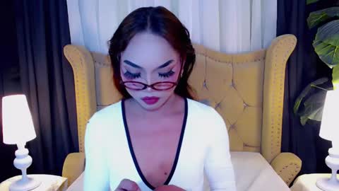 myka online show from May 26, 2:07 am