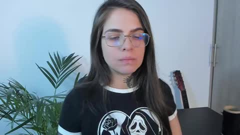 Meurif online show from May 21, 1:01 am