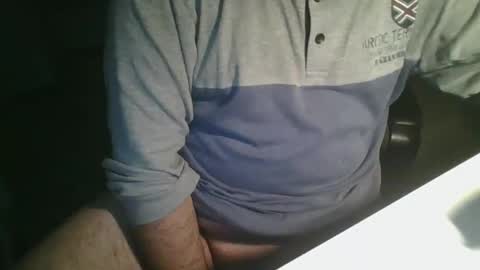 mezzamazza76 online show from January 11, 6:14 am