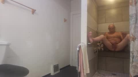 mhidupont online show from January 7, 8:50 am