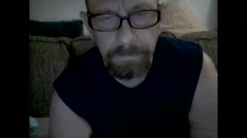 Snapshot of mhitch924 chatting on May 1, 2:05 am mhitch924 online show from May 1, 2:05 am