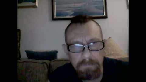 Snapshot of mhitch924 chatting on May 2, 12:37 am mhitch924 online show from May 2, 12:37 am