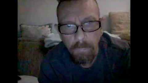 Snapshot of mhitch924 chatting on May 23, 1:11 am mhitch924 online show from May 23, 1:11 am