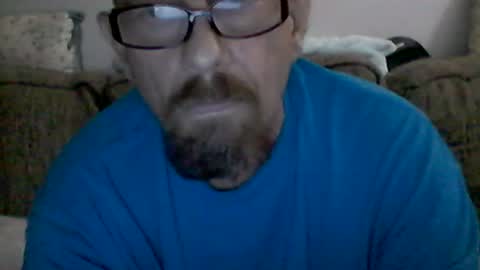 mhitch924 online show from July 7, 2:14 am