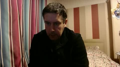 Snapshot of mhunk123 chatting on January 6, 5:38 pm mhunk123 online show from January 6, 5:38 pm