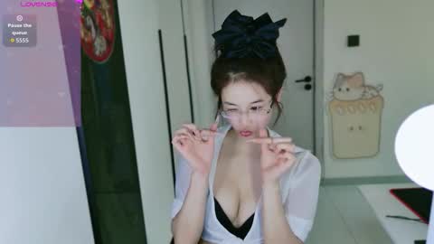 mia77677 online show from March 18, 6:05 am