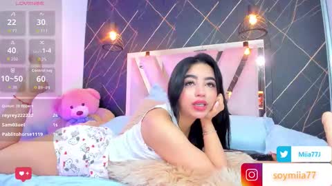 Mia online show from March 2, 5:08 am