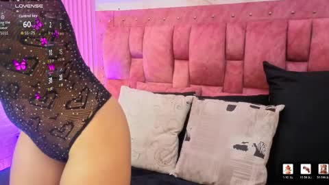mia__gomex online show from May 27, 7:22 pm