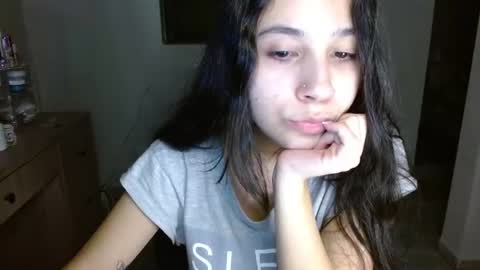 Snapshot of mia__lopez_ chatting on July 3, 5:36 am Mia online show from July 3, 5:36 am