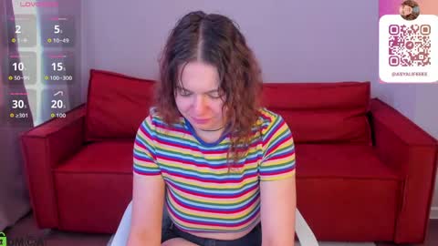 Snapshot of mia__miler chatting on May 27, 1:02 am mia online show from May 27, 1:02 am