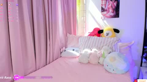 Snapshot of mia_angeel_ chatting on May 22, 7:19 pm ig miaangeell online show from May 22, 7:19 pm