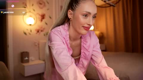 Just call me Kitty online show from February 23, 3:20 pm