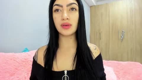 Snapshot of mia_belmonte chatting on July 30, 11:31 am mia_belmonte online show from July 30, 11:31 am