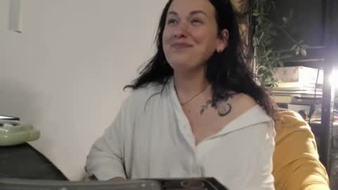 Snapshot of mia_clancy chatting on November 27, 10:12 pm MIA online show from November 27, 10:12 pm