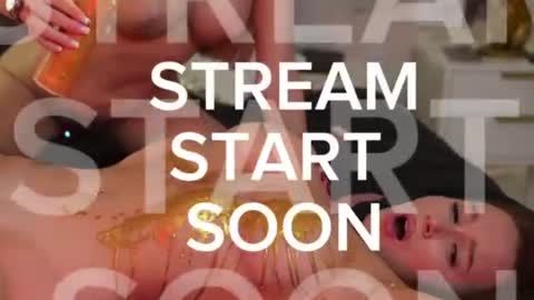 Mia and friends online show from July 14, 2:34 pm