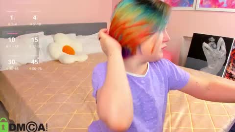 Mia online show from December 18, 2:39 am