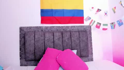 Snapshot of mia_foox12 chatting on June 30, 2:18 pm FERNANDA online show from June 30, 2:18 pm