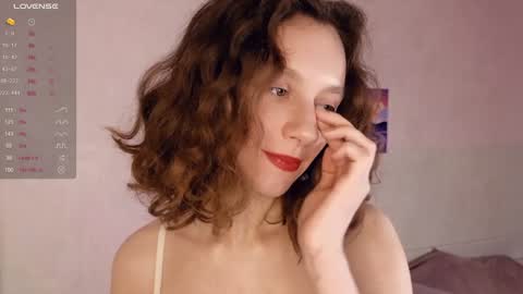 Mia  online show from February 8, 8:09 am