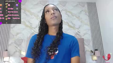 Mia Hiills online show from May 19, 12:33 pm