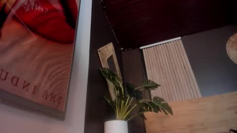 Val  online show from September 26, 11:14 am