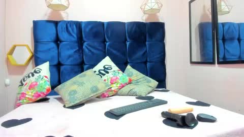 mia_jasmin20 online show from May 22, 12:07 am