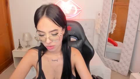    online show from February 12, 3:49 pm