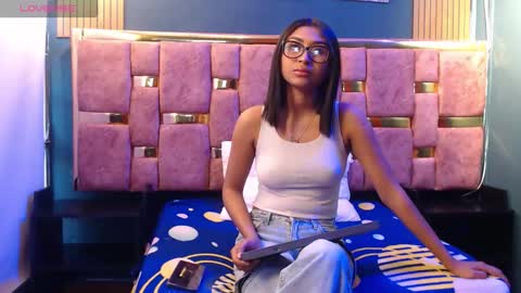 Snapshot of mia_konor06 chatting on May 1, 11:15 am Mia. online show from May 1, 11:15 am