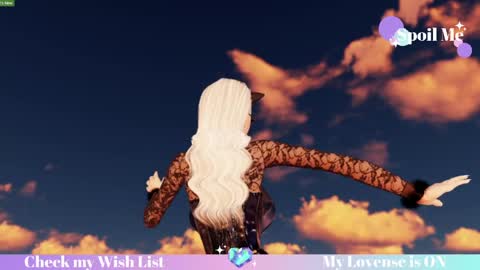 Mia online show from April 11, 7:51 pm