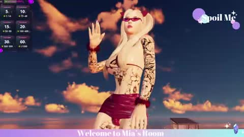 Mia online show from July 13, 3:26 pm