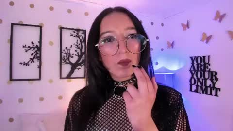 Snapshot of mia_luna0 chatting on July 27, 11:23 pm Mia online show from July 27, 11:23 pm
