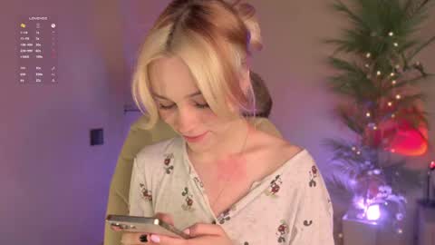 mia_milagros online show from March 23, 1:53 am