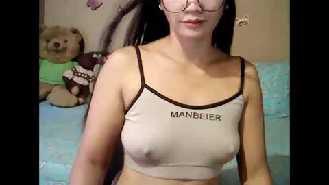mia_rein online show from April 13, 1:33 am
