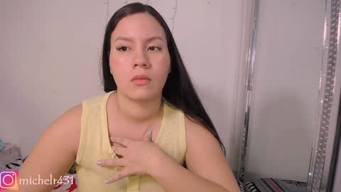 mia reys online show from January 28, 12:00 pm