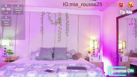 mia rousse25 online show from May 8, 3:23 am