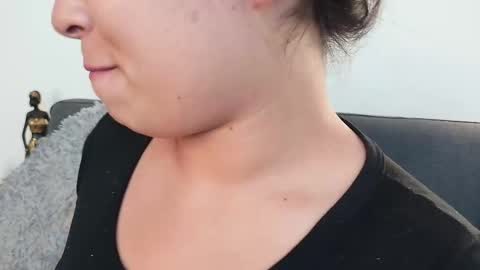 Mia Roux online show from September 25, 7:39 pm