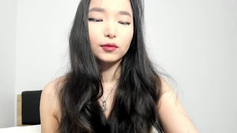 Your Soyun  online show from May 4, 1:51 pm
