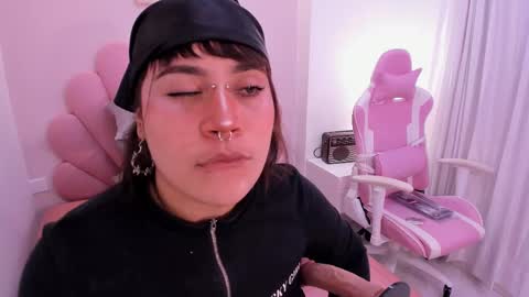 mia_yeager online show from October 8, 4:10 am