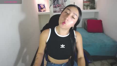       online show from November 4, 12:48 pm