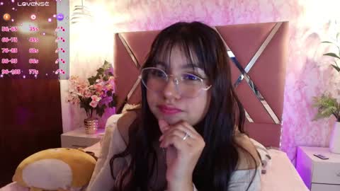 Snapshot of miaa_smiith1 chatting on February 15, 4:36 am miaa_smiith1 online show from February 15, 4:36 am